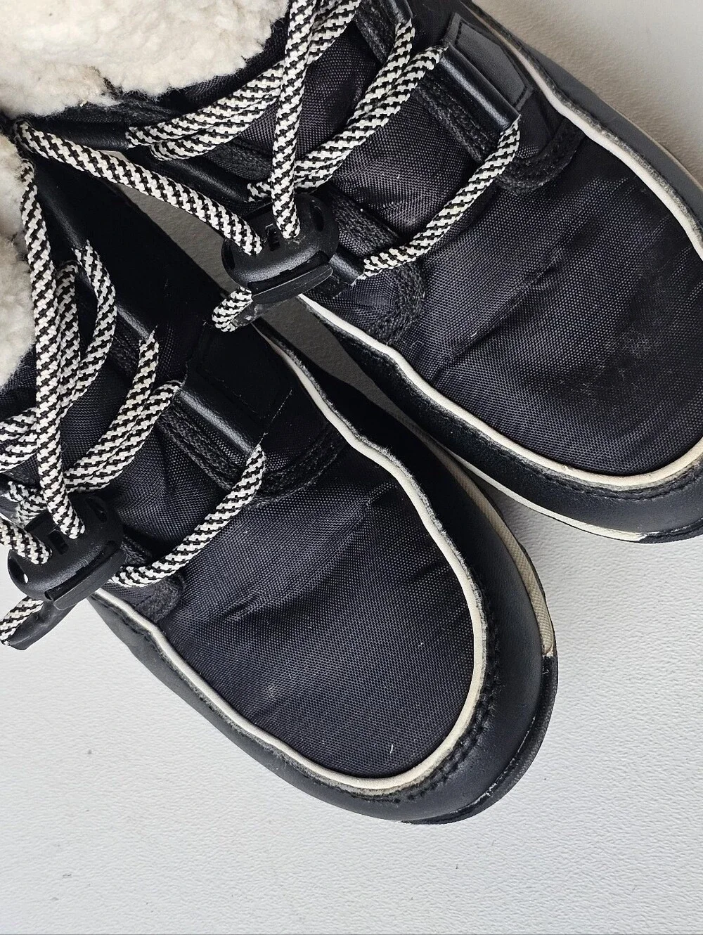 Sorel Whitney Carnival Waterproof Snow Boots Faux Fur Lined Black Girls Size 4